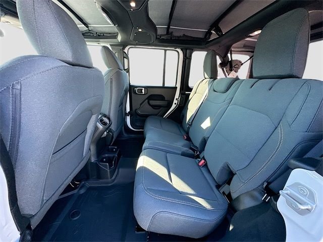 New 2026 Bright White Clear-Coat Exterior Paint Jeep Sport image 16