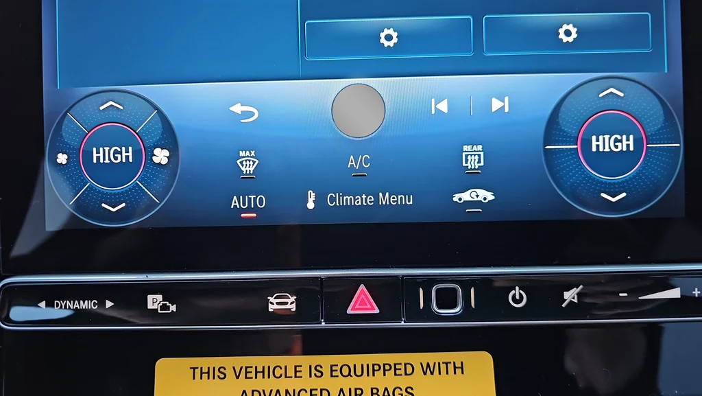 Certified Used 2026 Black Mercedes-Benz GLC 300 image 16