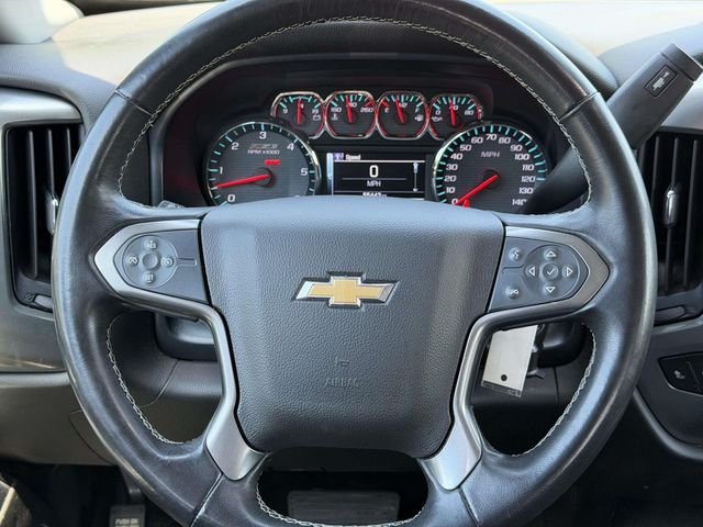 Used 2019 Gray Chevrolet LT image 18
