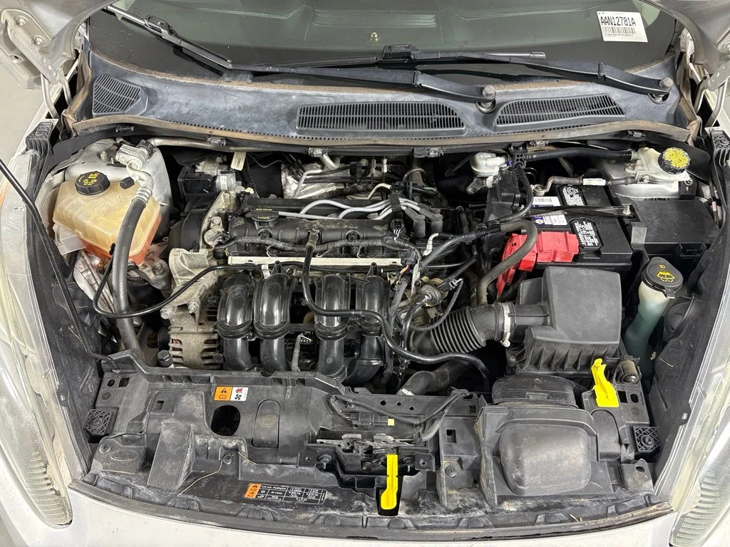 Used 2015 Silver Ford S image 34