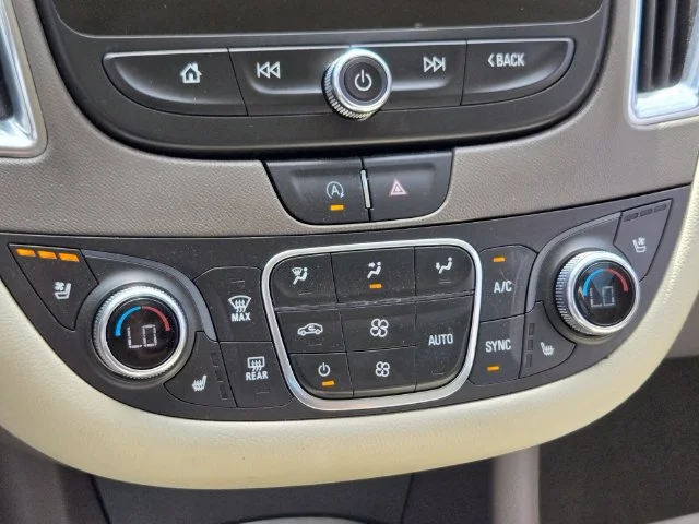 Used 2024 Sterling Gray Metallic Chevrolet 2LT image 28