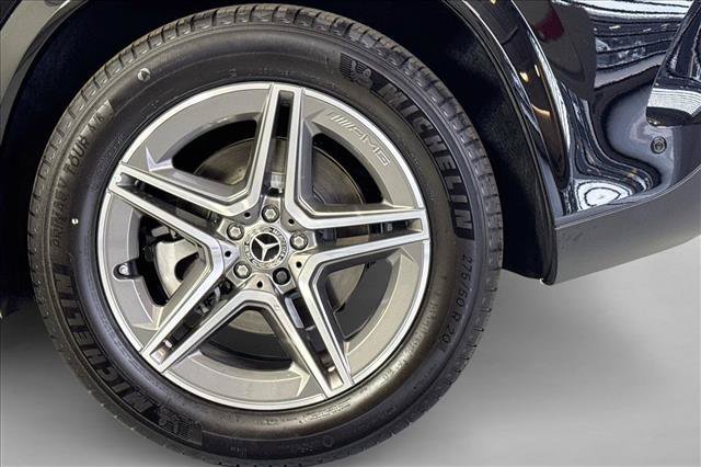 New 2026 Black Mercedes-Benz GLE 450 image 59