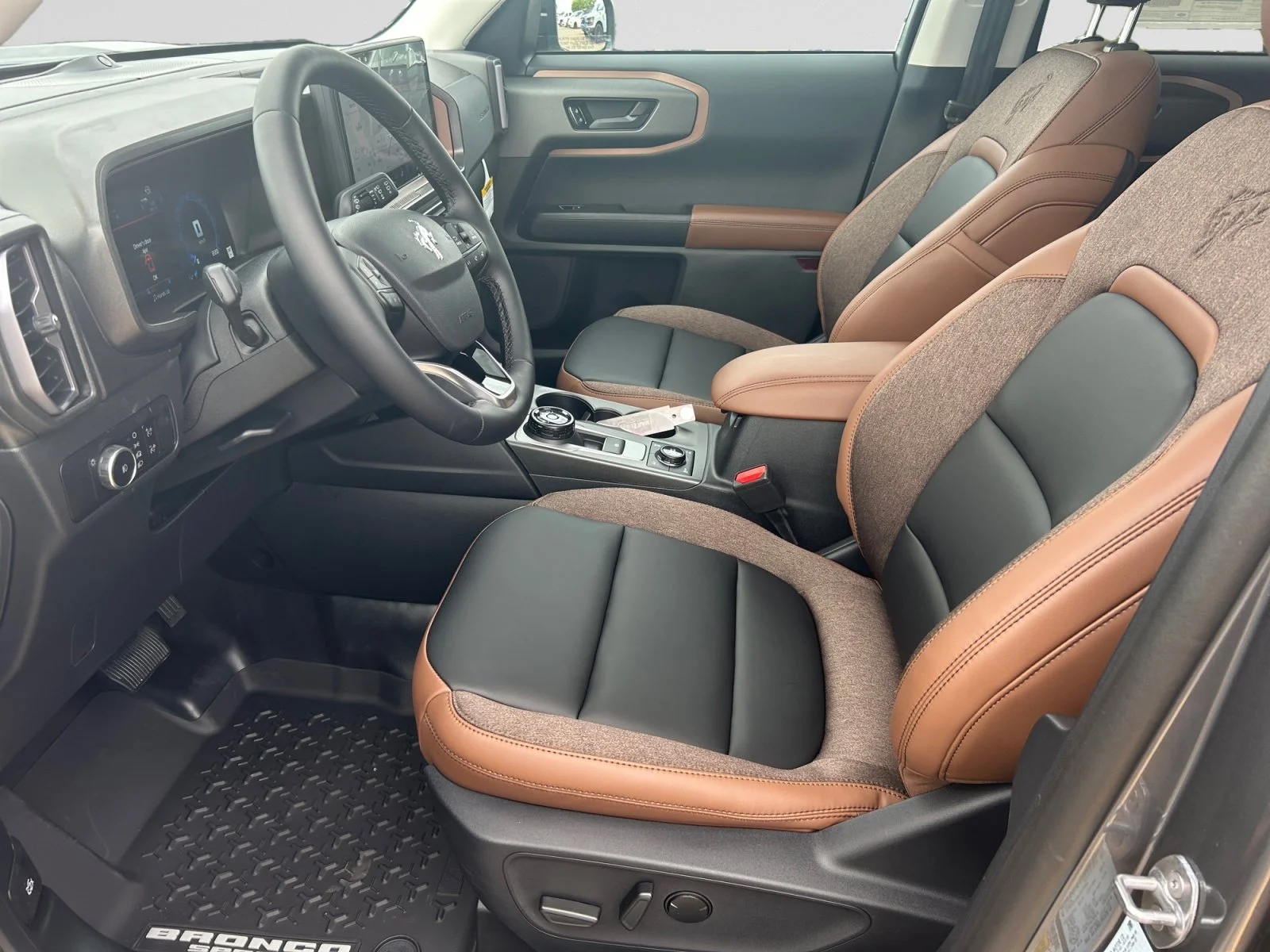 New 2026 Carbonized Grey Metallic Ford Outer Banks image 13