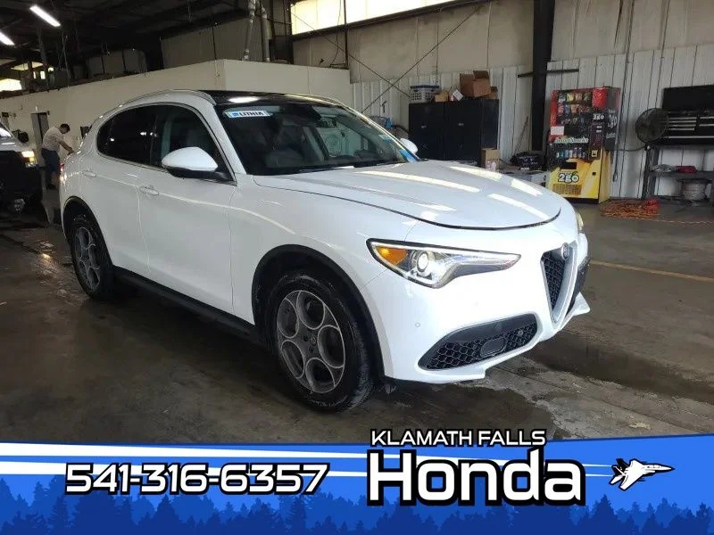 2019 Alfa Romeo Stelvio Ti AWD's photo
