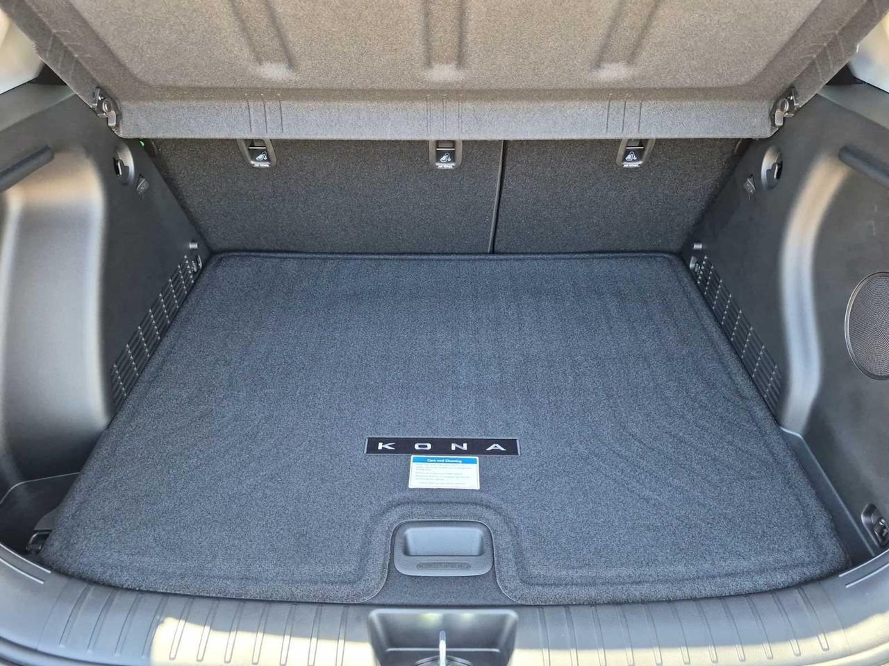 New 2026 Cyber Gray Metallic Hyundai Limited AWD image 33