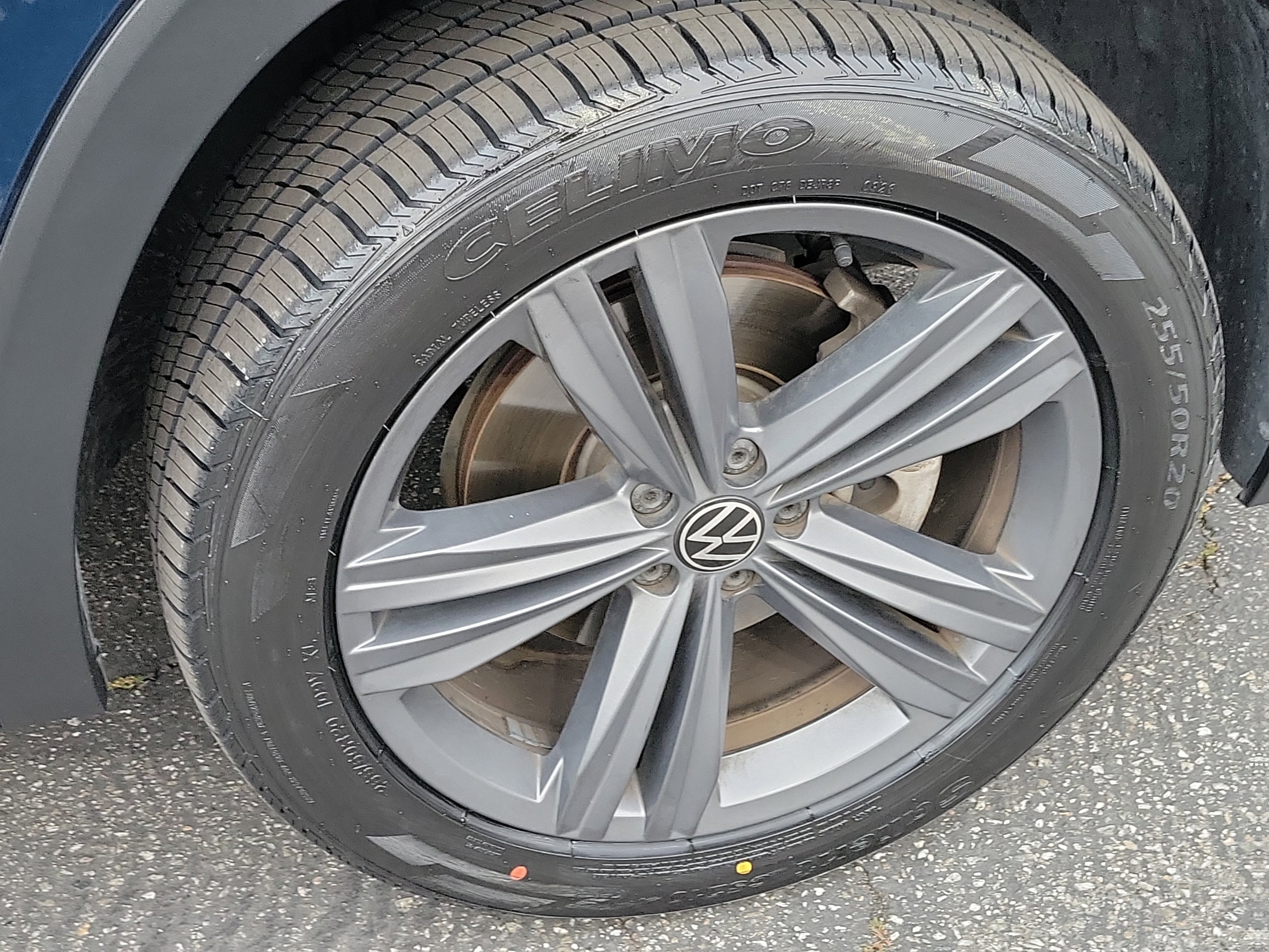 2021 Volkswagen Atlas SE w/Tech R-Line - Photo 24