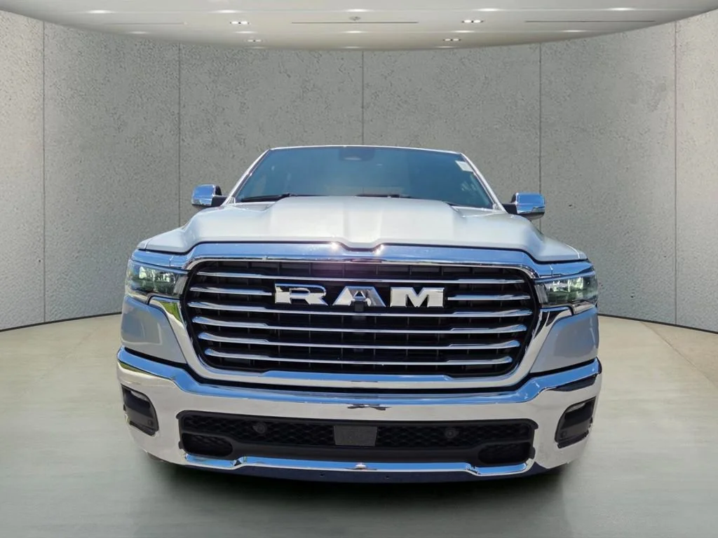 New 2026 Silver Zynith Exterior Paint RAM Laramie image 2