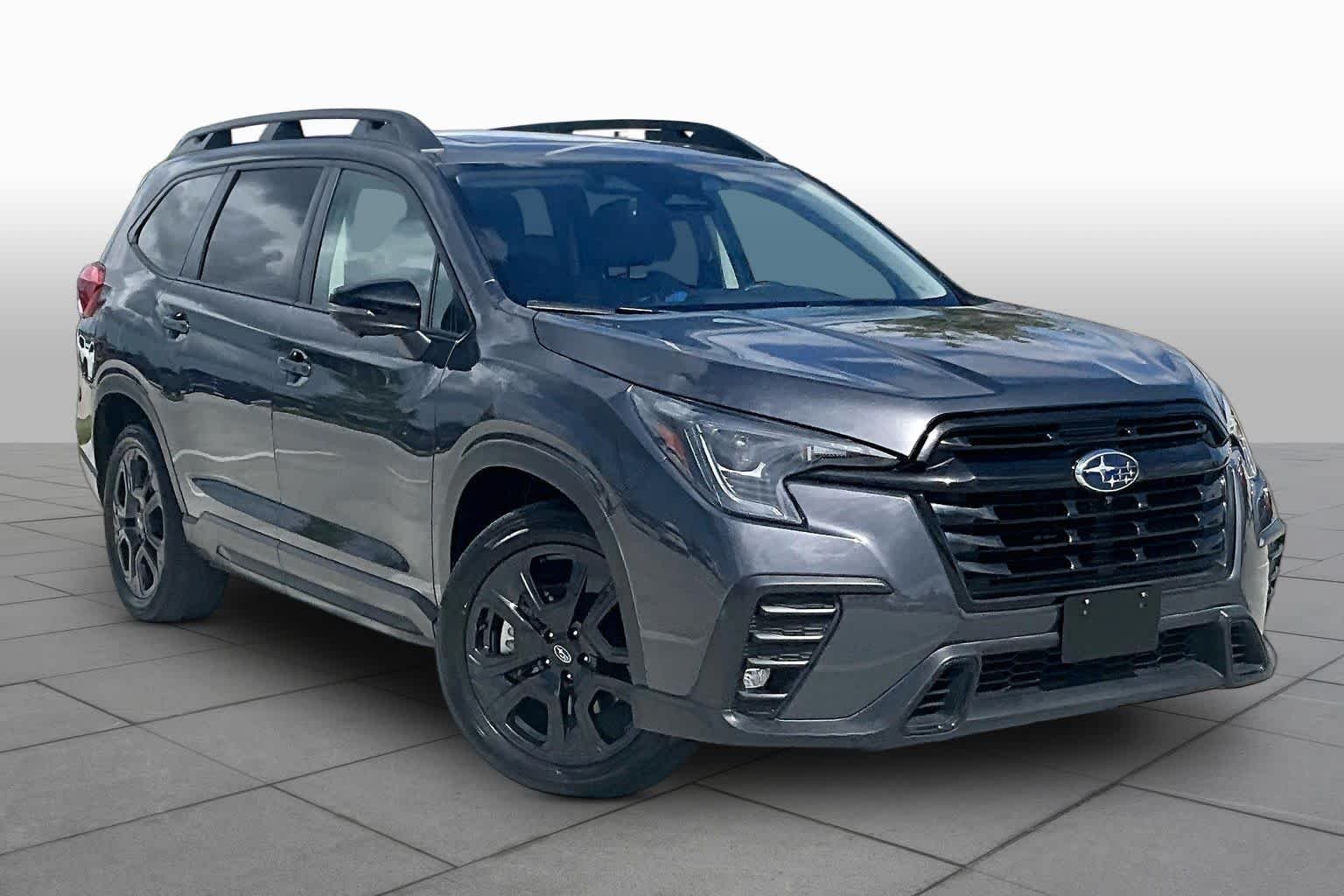 Used 2023 Magnetite Gray Metallic Subaru Onyx Edition Limited image 2