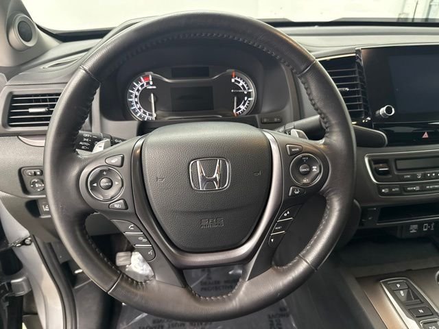 Certified Used 2023 Lunar Silver Metallic Honda RTL image 28