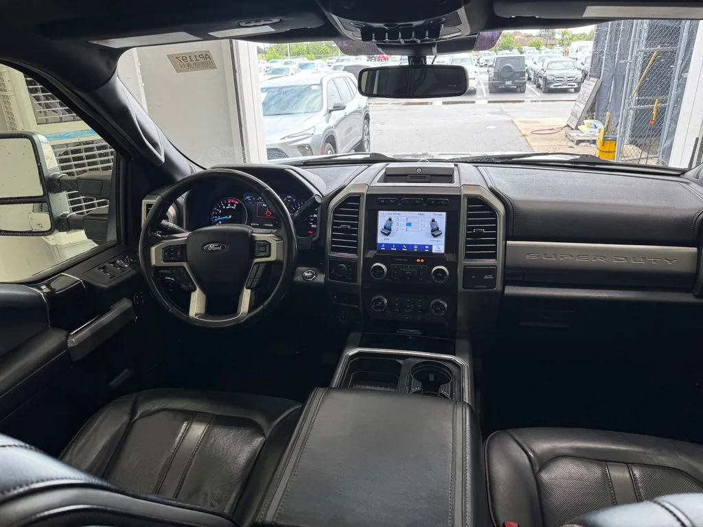 Used 2021 White Metallic Ford Platinum image 39