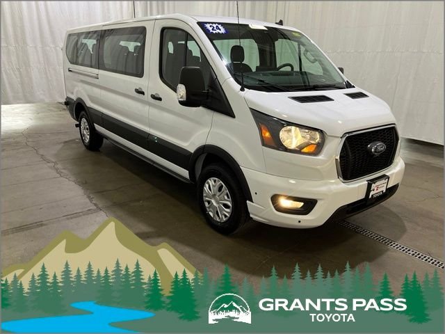 Used 2024 White Ford XLT image 1