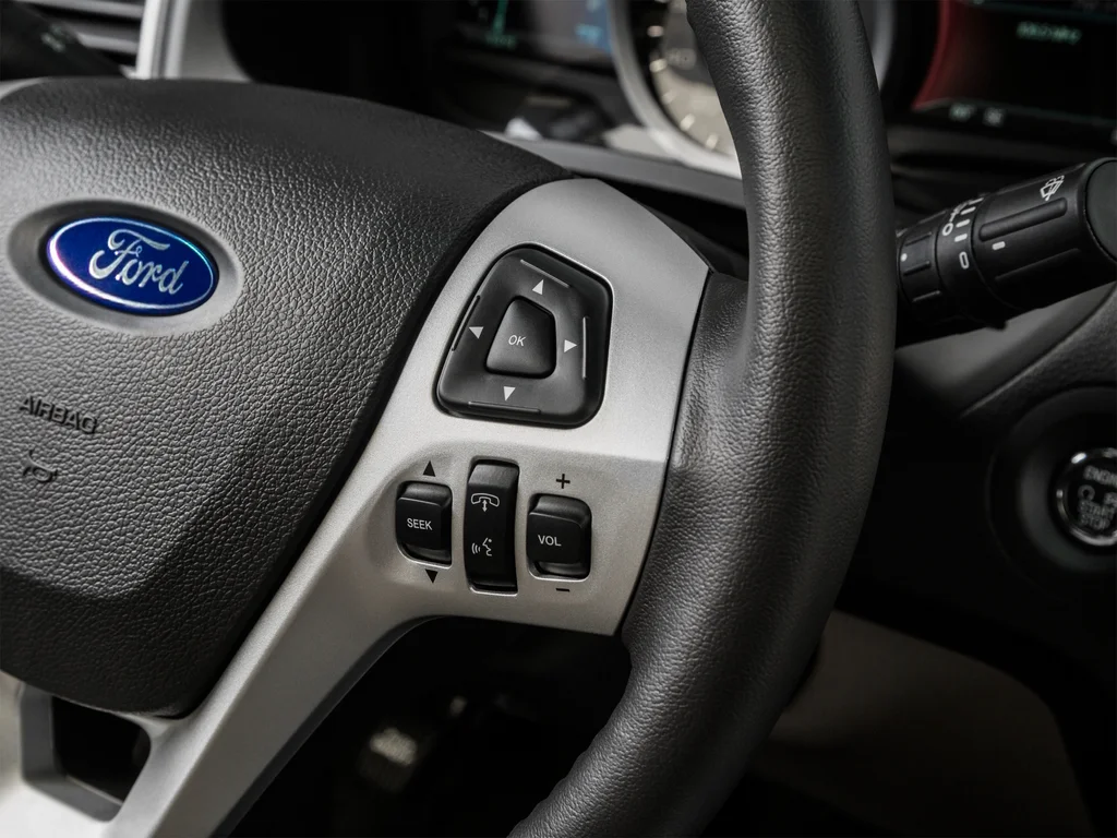Used 2015 White Ford Limited image 50