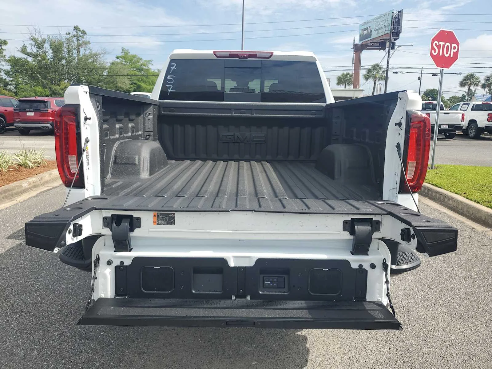 New 2026 Summit White GMC AT4X image 5