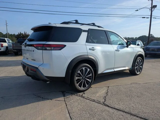 New 2026 Everest White Pearl TriCoat Nissan Platinum image 4