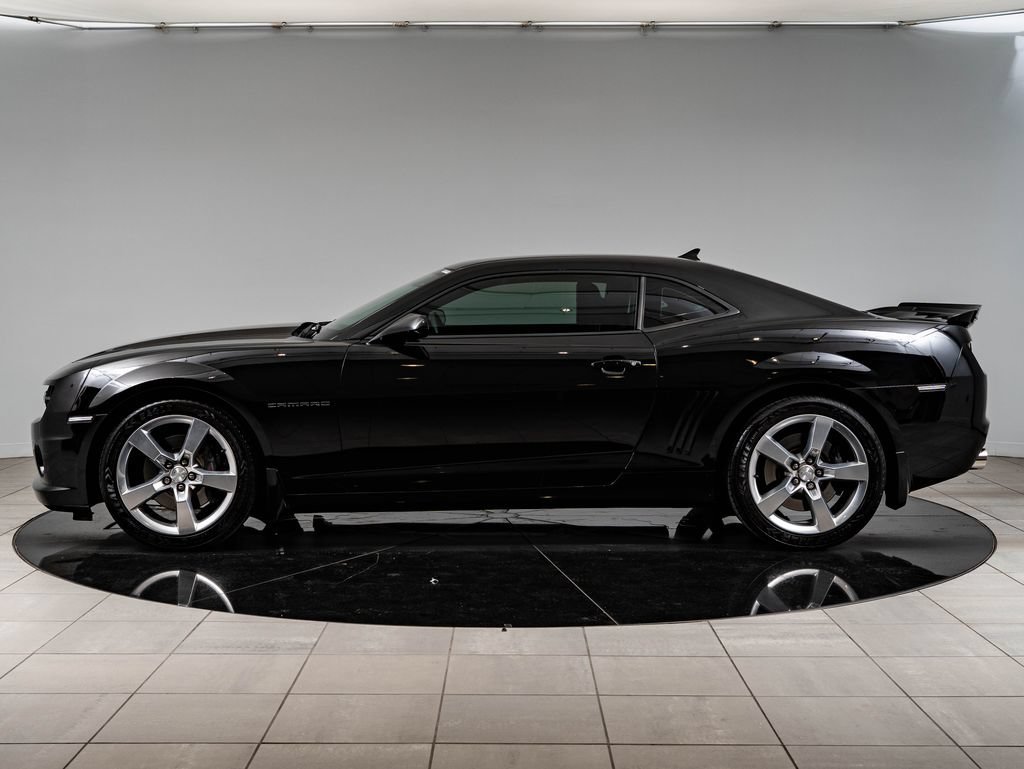 Used 2011 Black Chevrolet SS image 5
