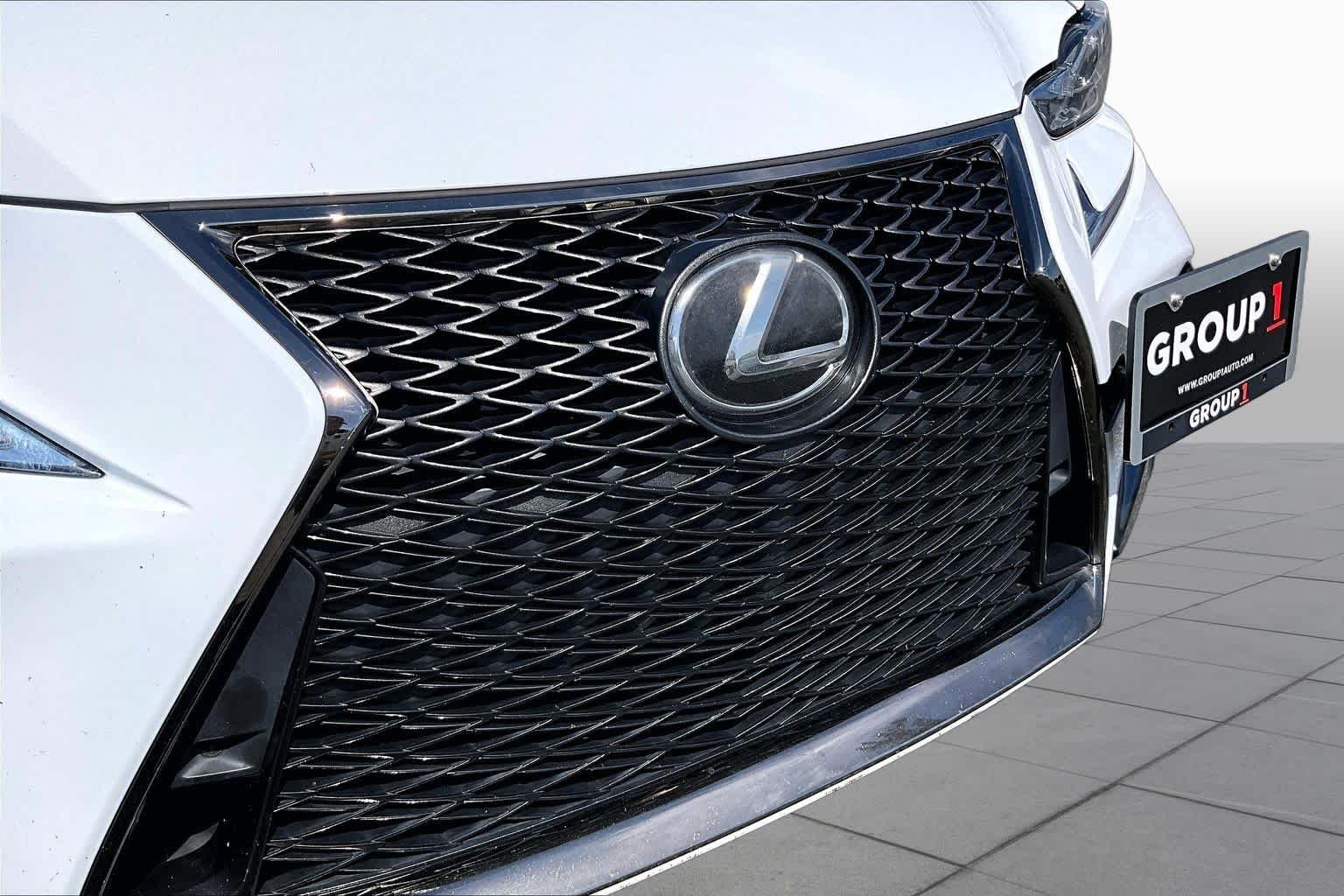 Used 2020 Ultra White Lexus F SPORT image 30