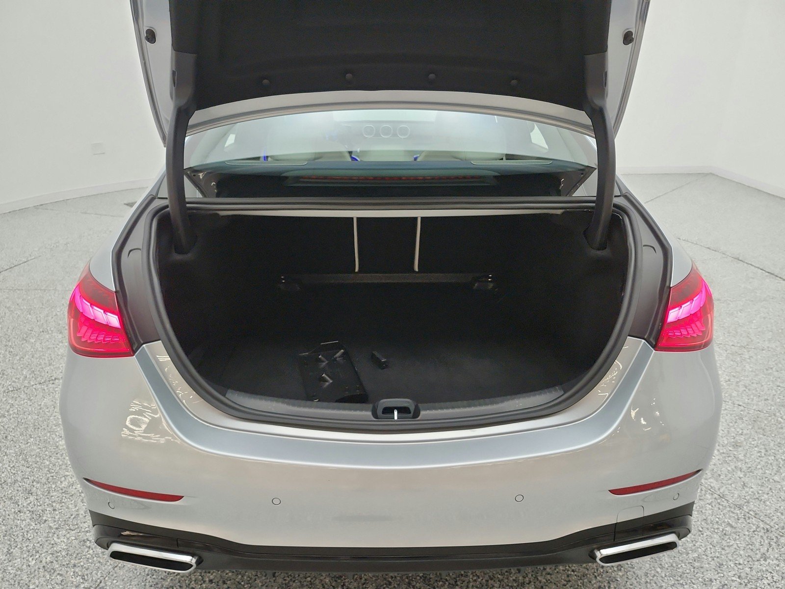 Used 2022 Selenite Grey Metallic Mercedes-Benz C 300 Sedan image 14