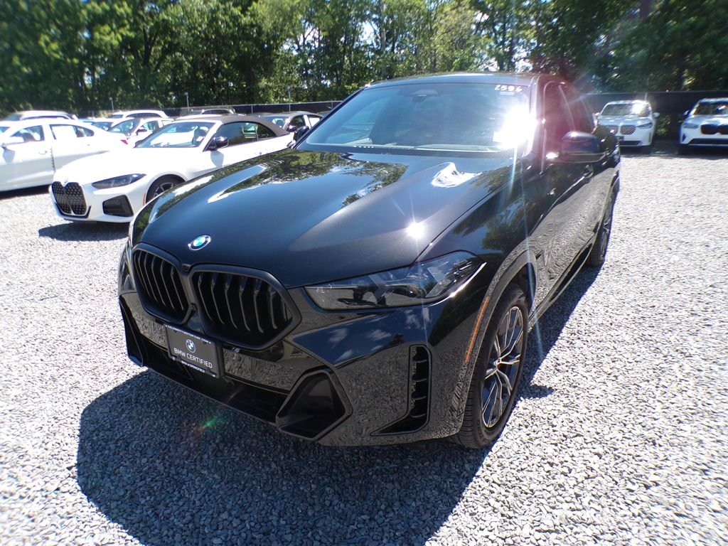 Used 2026 Black BMW xDrive40i image 1
