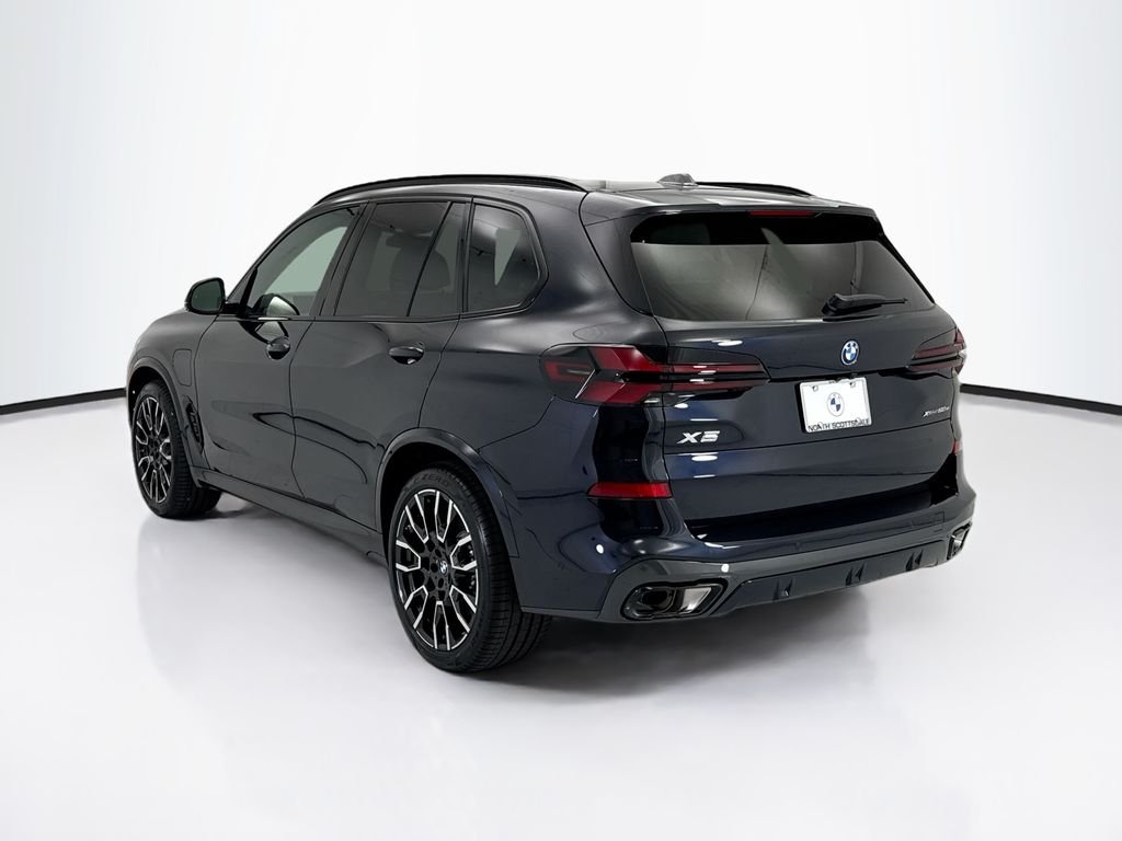 New 2026 Carbon Black Metallic BMW xDrive50e image 7