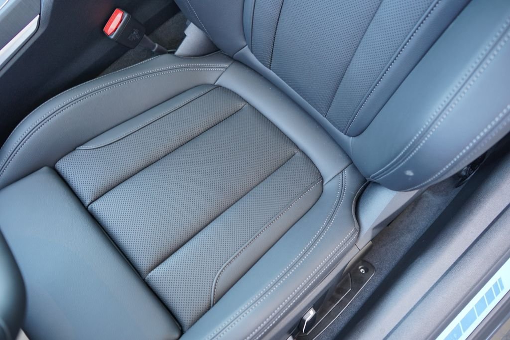 2026 BMW 4 Series 430i - Photo 11