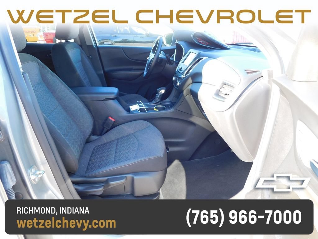 2023 Chevrolet Equinox LT - Photo 17