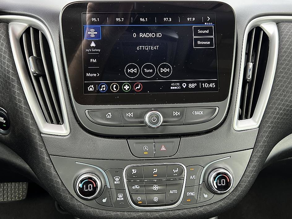 Used 2025 Sterling Gray Metallic Chevrolet LT image 24
