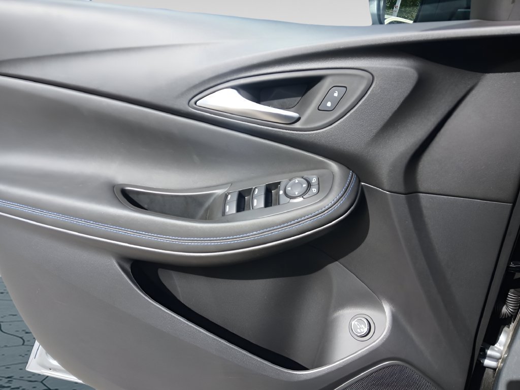 2026 Buick Encore GX Sport Touring - Photo 17