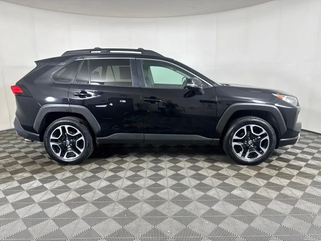 Used 2020 Midnight Black Metallic Toyota Adventure image 2