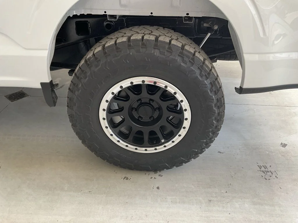 New 2026 Oxford White Ford XLT image 31