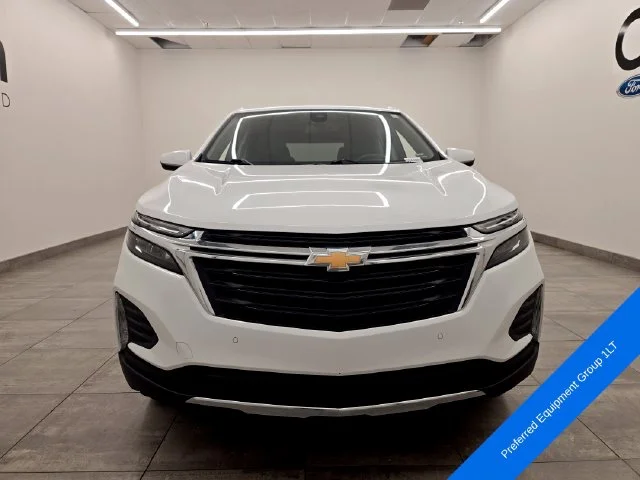 Used 2024 Summit White Chevrolet LT image 7