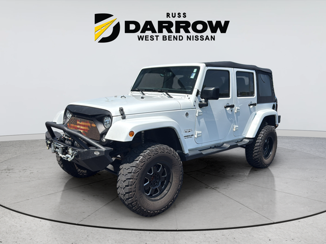 Used 2017 White Jeep Unlimited Sahara image 1