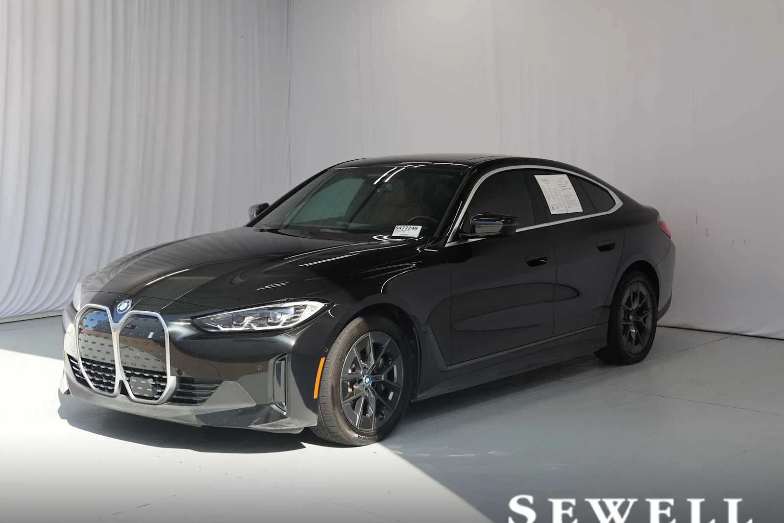 2023 BMW i4
