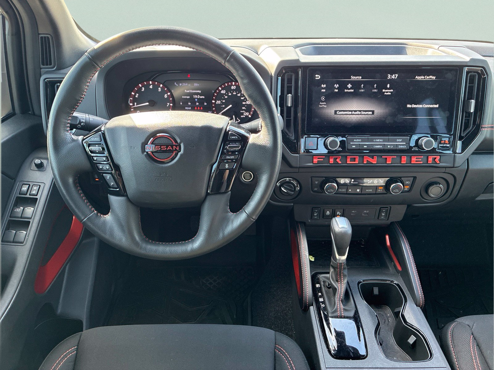 Used 2025 White Nissan PRO-4X image 22