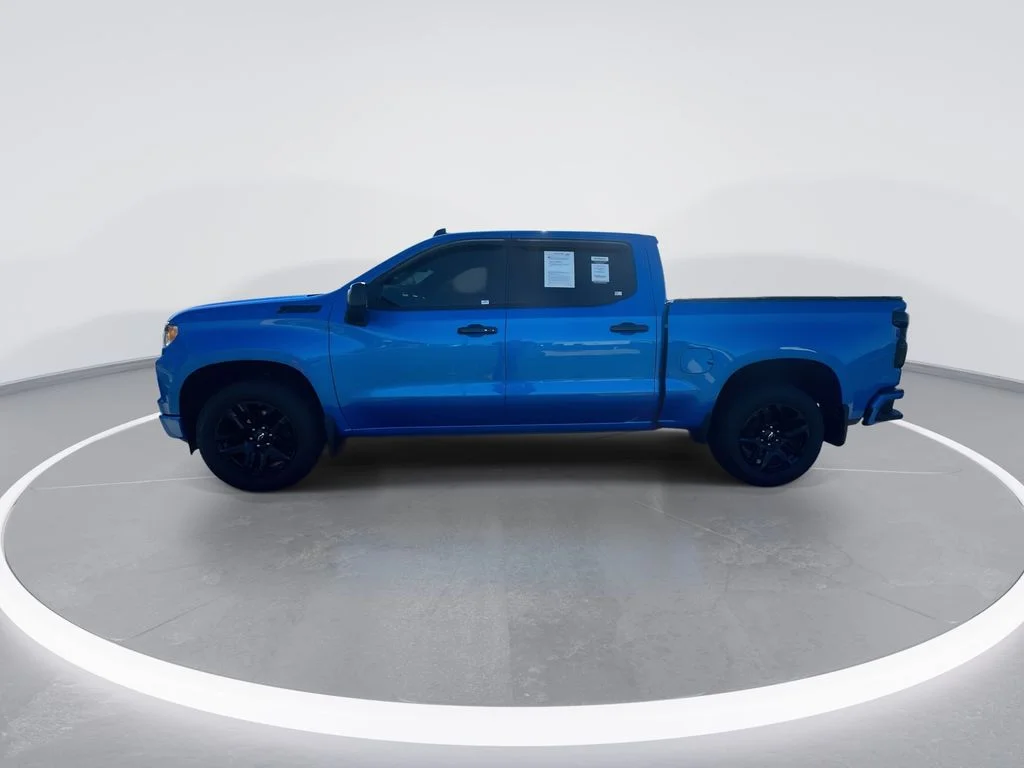 Used 2025 Blue Chevrolet RST image 5