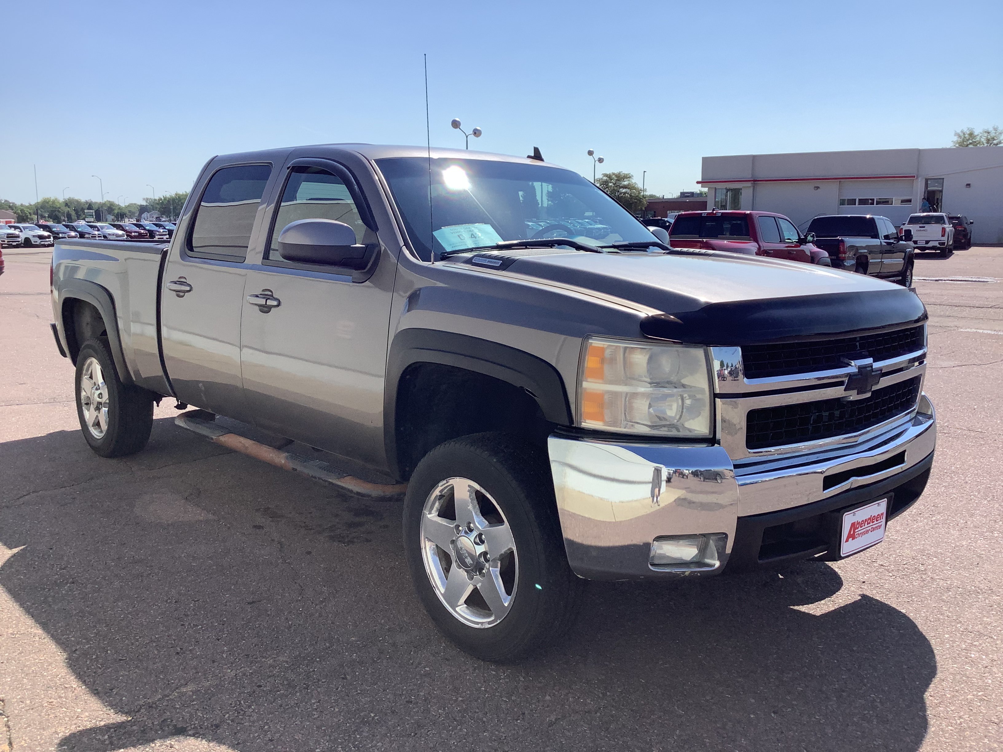 Used 2008 Gray Chevrolet LTZ image 3