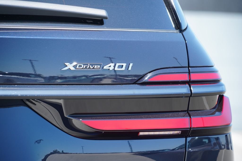 New 2027 Carbon Black Metallic BMW xDrive40i image 8
