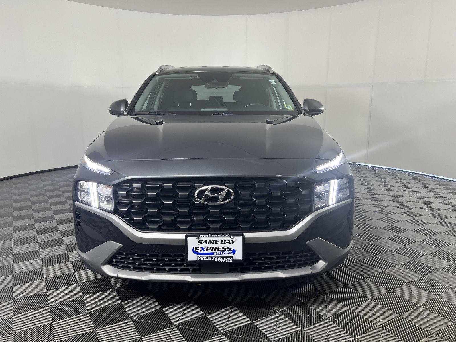 Used 2023 Portofino Gray Hyundai SEL image 8