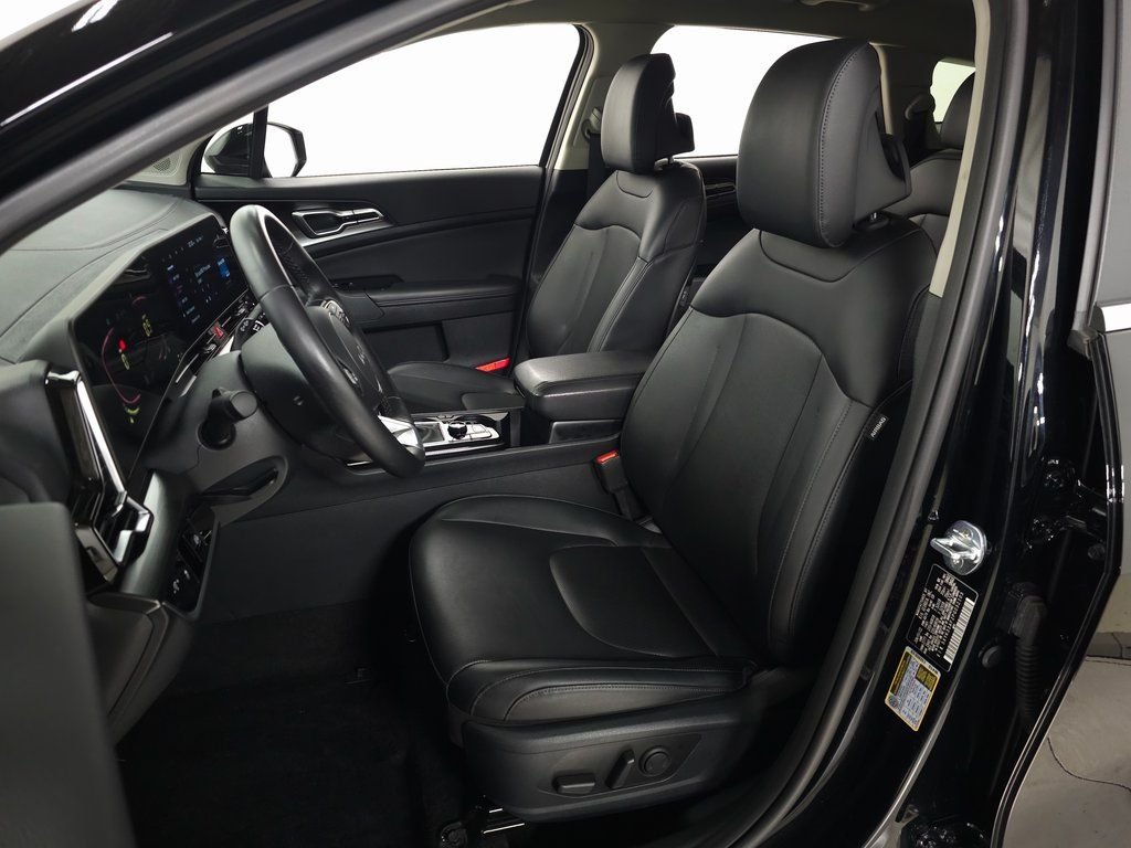 Used 2023 Ebony Black Kia EX image 14
