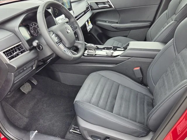 New 2026 Red Mitsubishi LE 1.5T 2WD image 5