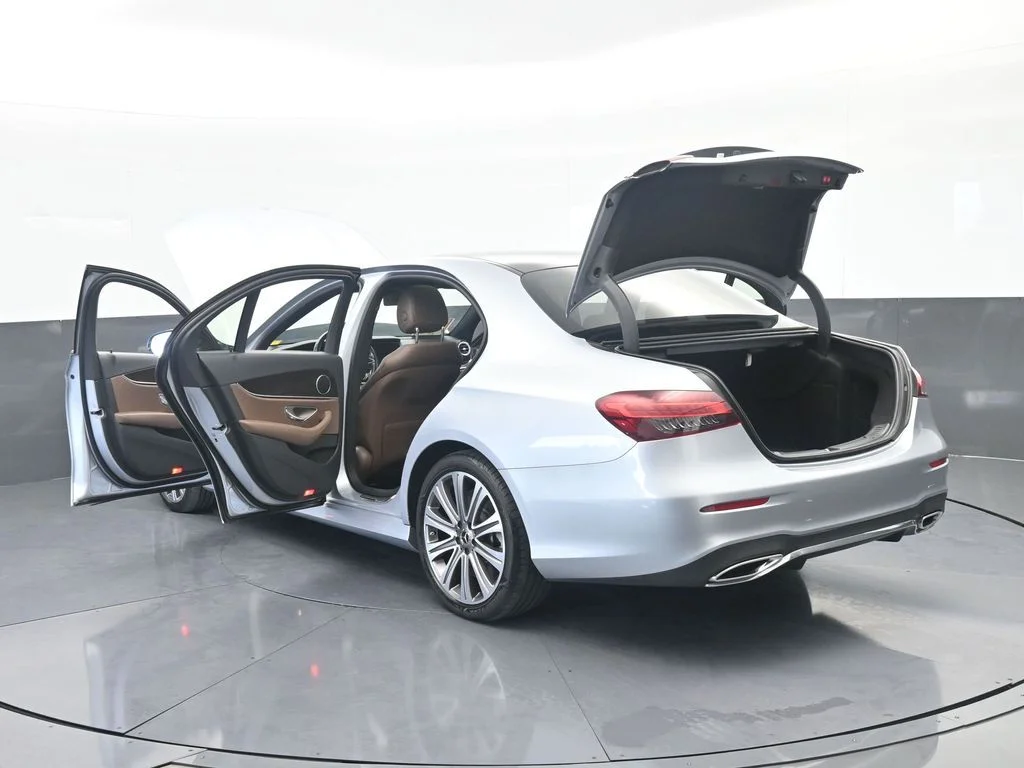 Used 2021 Gray Metallic Mercedes-Benz E 450 image 77
