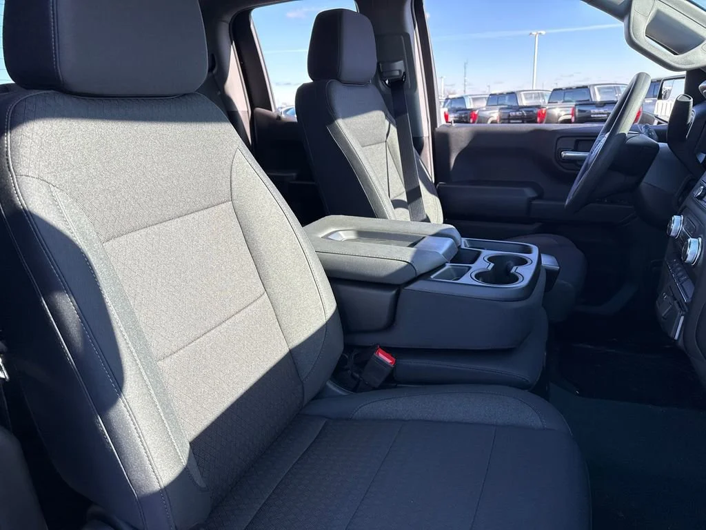 New 2026 Onyx Black GMC Pro image 36