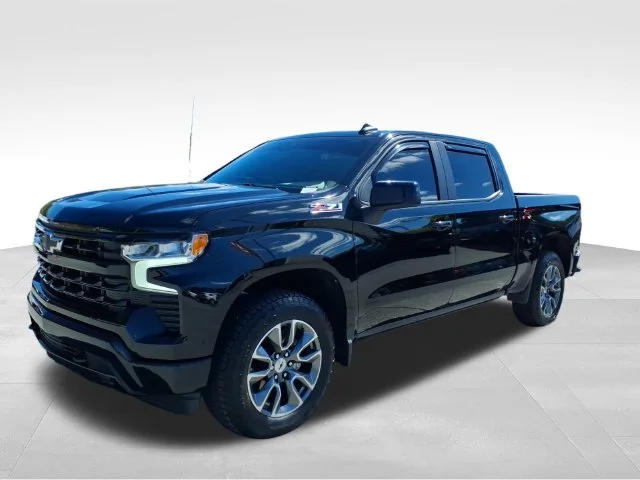 Used 2025 Black Chevrolet RST image 2