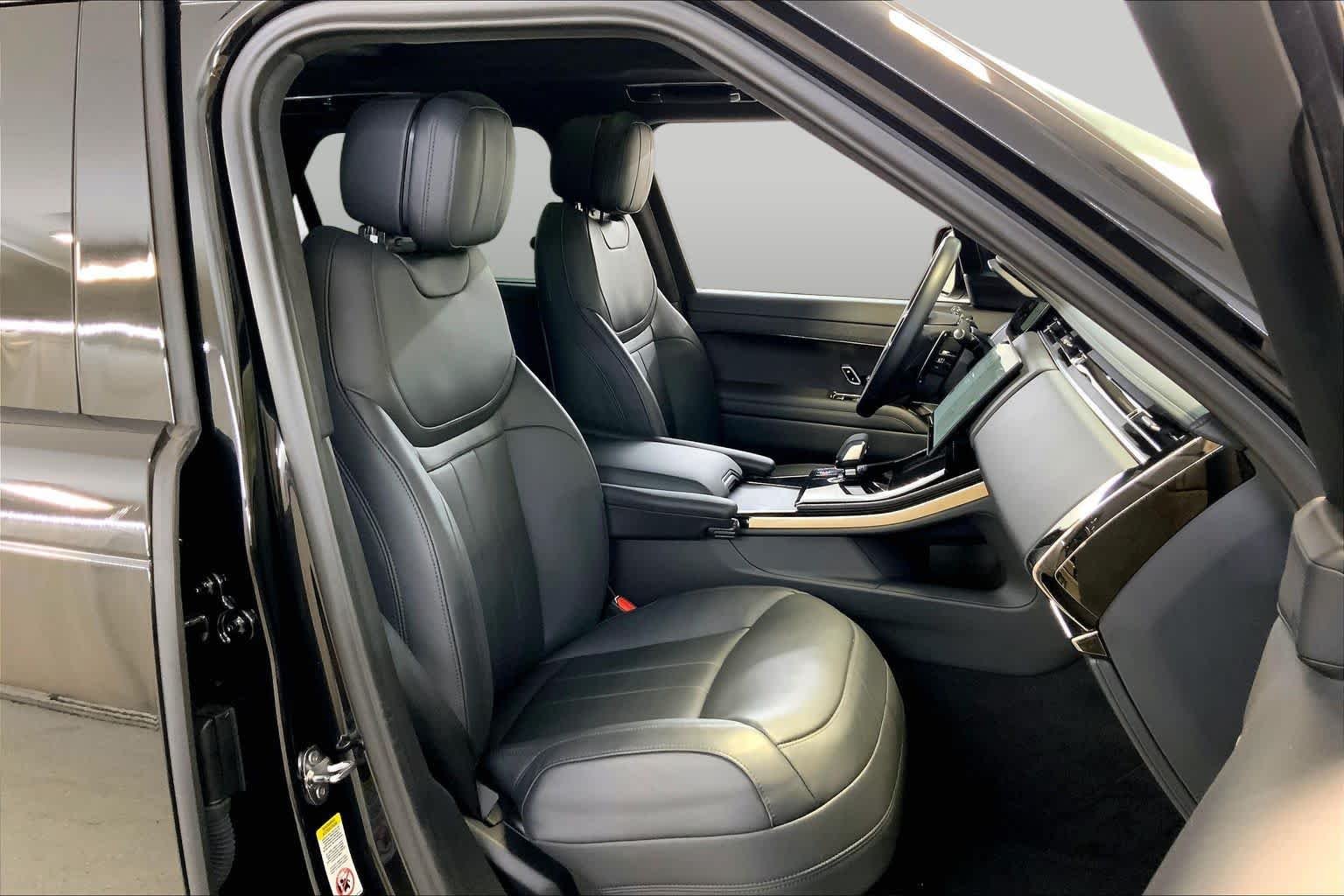 Pre-Owned 2025 Land Rover Range Rover Sport Autobiography