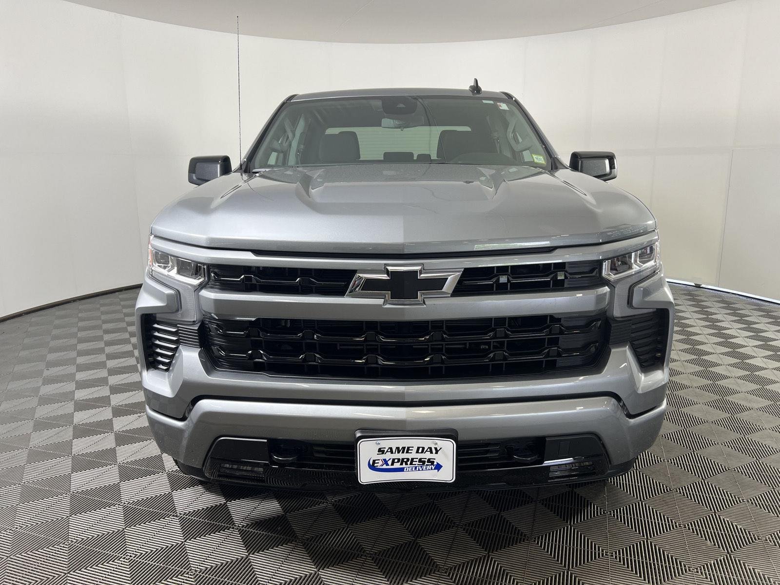 Used 2026 Sterling Gray Metallic Chevrolet RST image 8