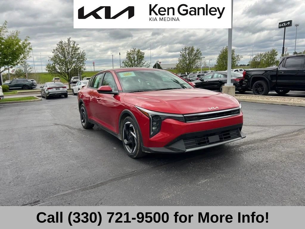 Certified Used 2025 Red Kia EX image 6