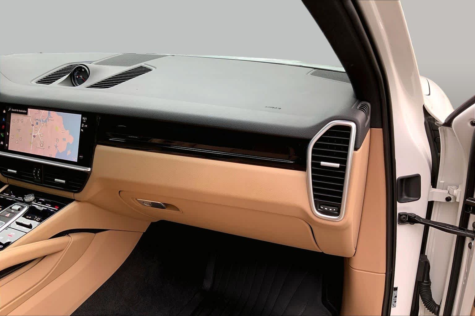Used 2023  Porsche  image 19