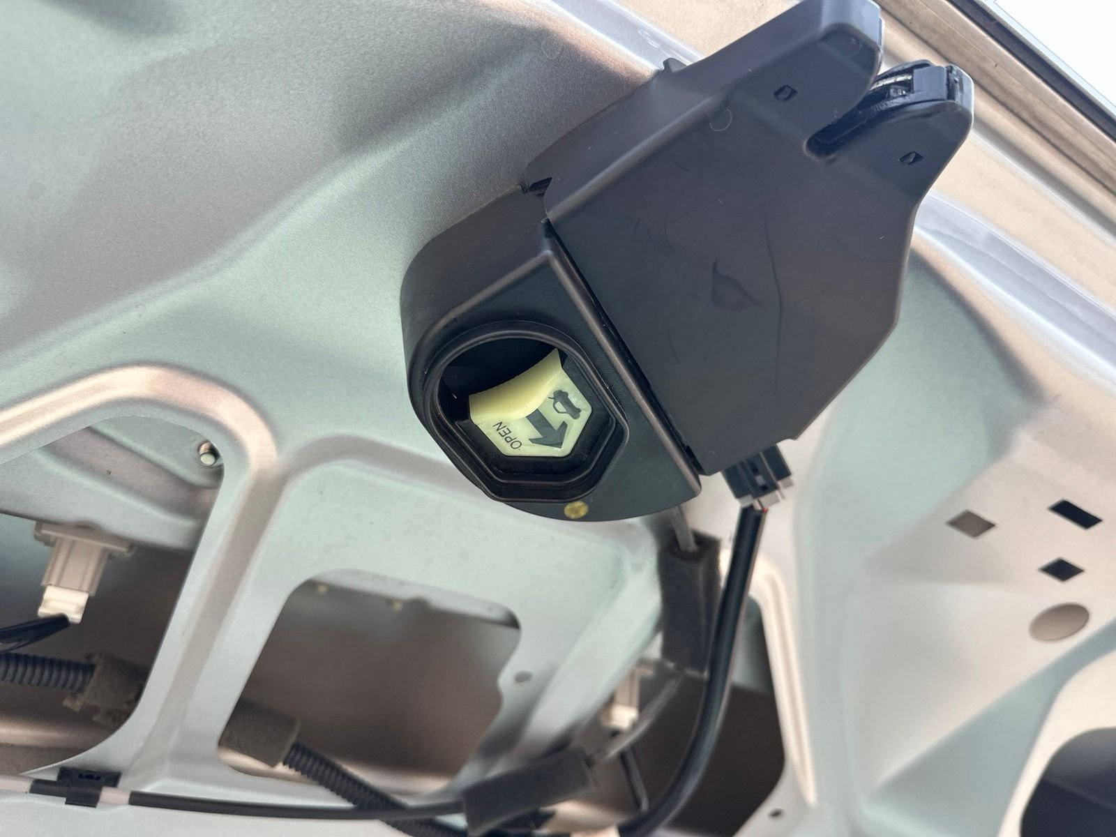 Used 2012 Silver Honda LX image 26