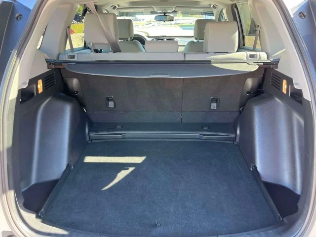 Certified Used 2020 Silver Honda EX image 19