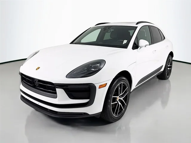 2023 Porsche Macan AWD