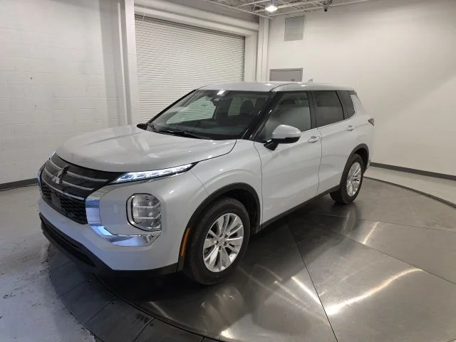 2026 Mitsubishi Outlander